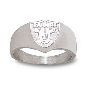 Oakland Raiders Ladies' Sterling Silver Logo Ring RAI004LR-SS