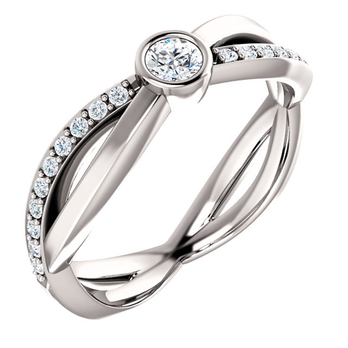 14k White Gold 1/3 ct tw Diamond Bezel Criss Cross Ring